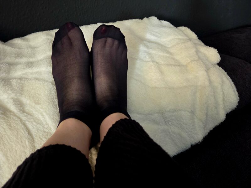 Nylon Socken, schwarz, körpernah und Feminin, Alltagsbegleiter, Gr. 38