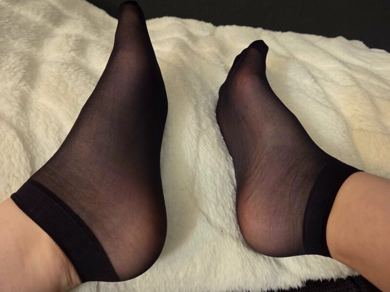 Nylon Socken, schwarz, körpernah und Feminin, Alltagsbegleiter, Gr. 38